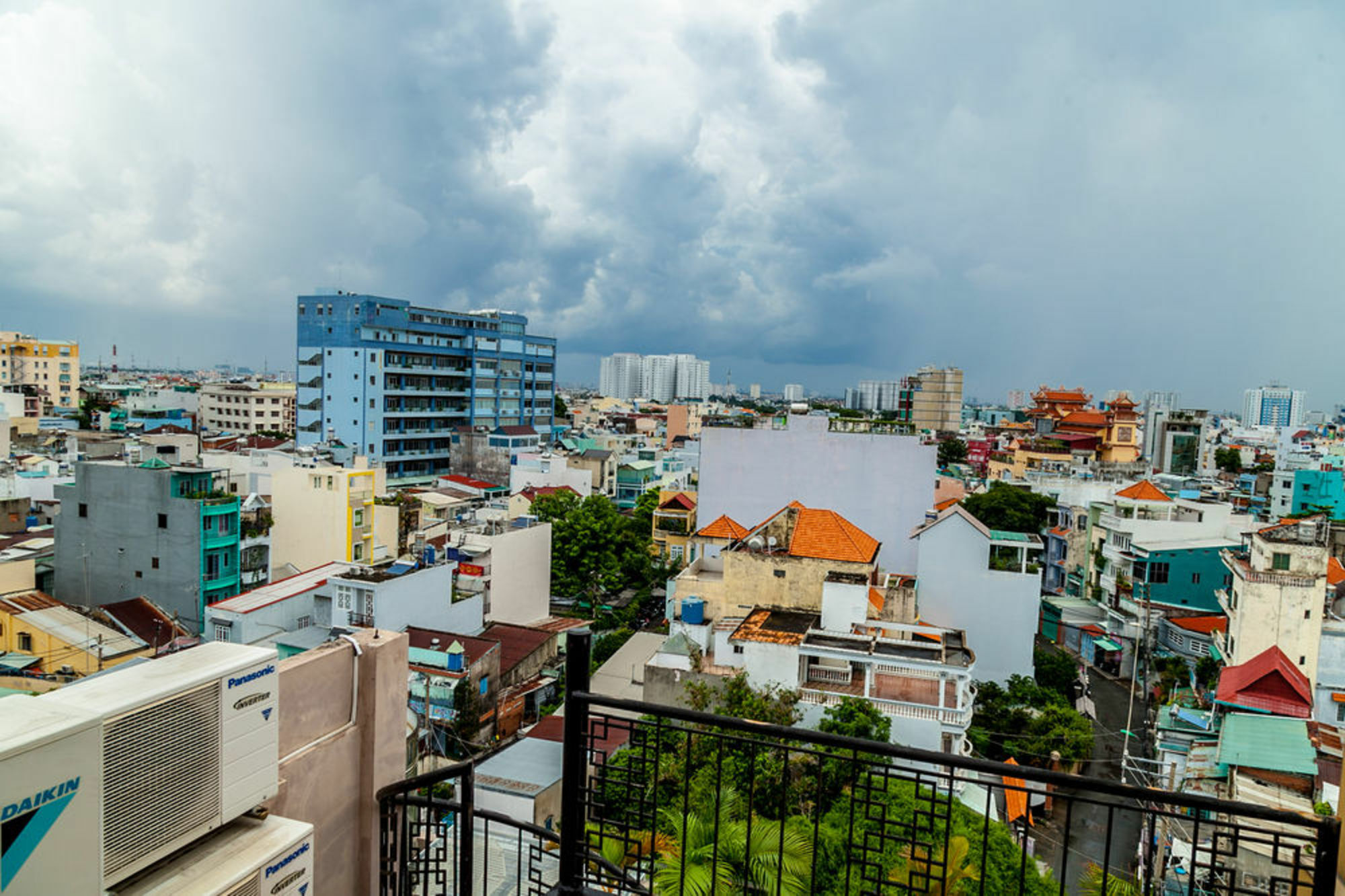 Eden Roc Hotel Ho Chi Minh City Bagian luar foto