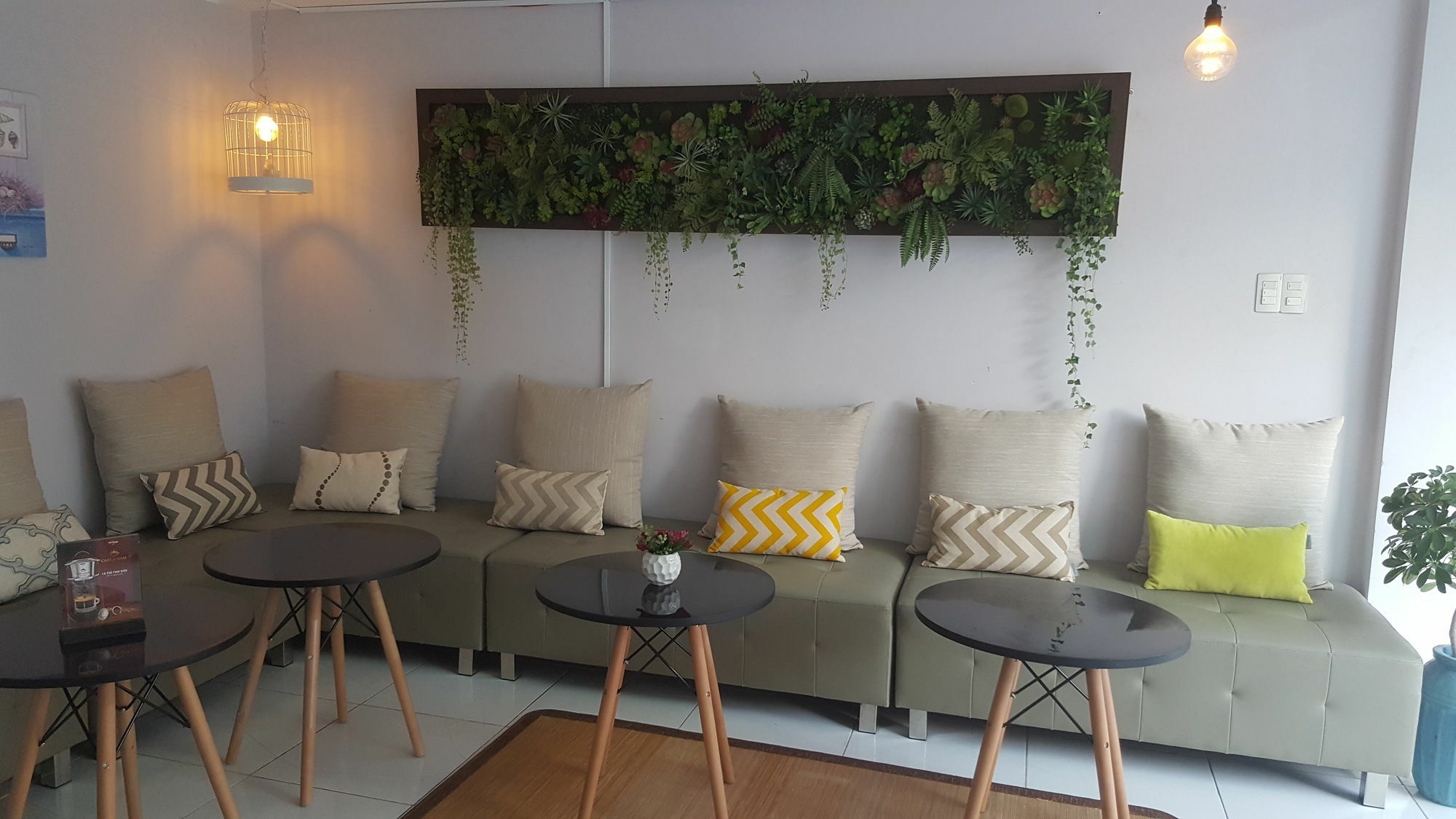 Eden Roc Hotel Ho Chi Minh City Bagian luar foto